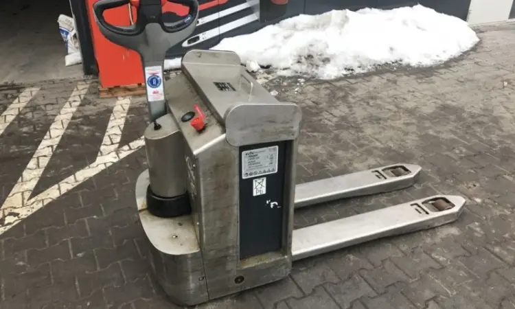 Электротележка Linde T 20 1.6t 2012р нержавейка, морозилки - фото № 1