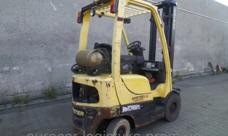 Погрузчик HYSTER H1, 6FT 2007г 1, 6т 3, 8м-высота подъема - фото № 1