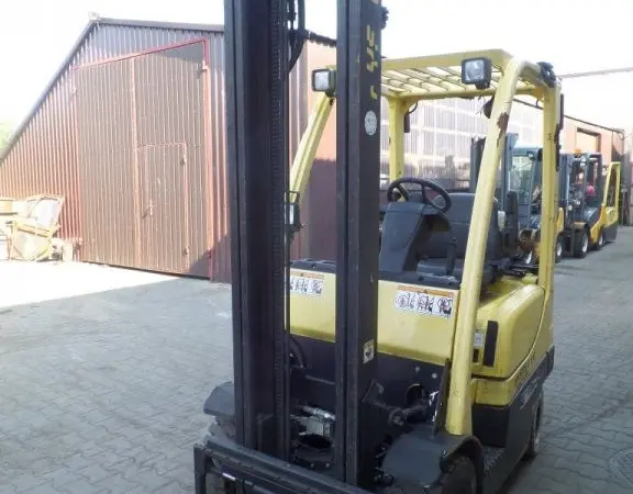 Погрузчик HYSTER H1, 6FT 2007г 1, 6т 3, 8м-высота подъема - фото № 2