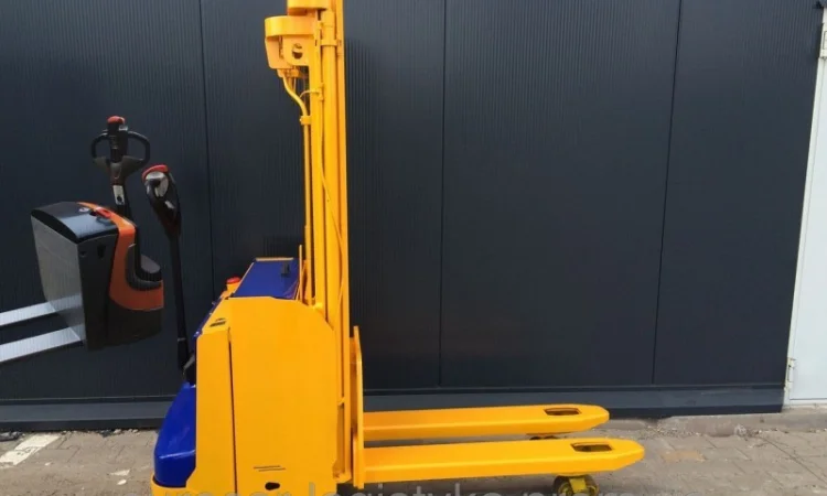 Штабелер электрический STOCKLING 2009р 1, 6т 3, 9м-висота підйому - фото № 1