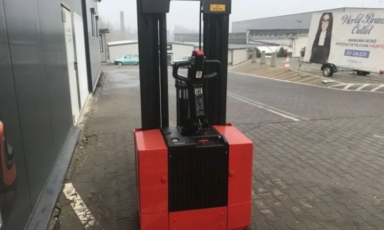 Штабелер электрический поводковый Manitou1, 6 т 4.2 м - фото № 4