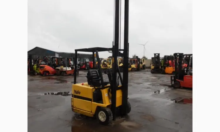Погрузчик YALE ERP15 2009р 1, 5т 3, 3м-висота підйому - фото № 4