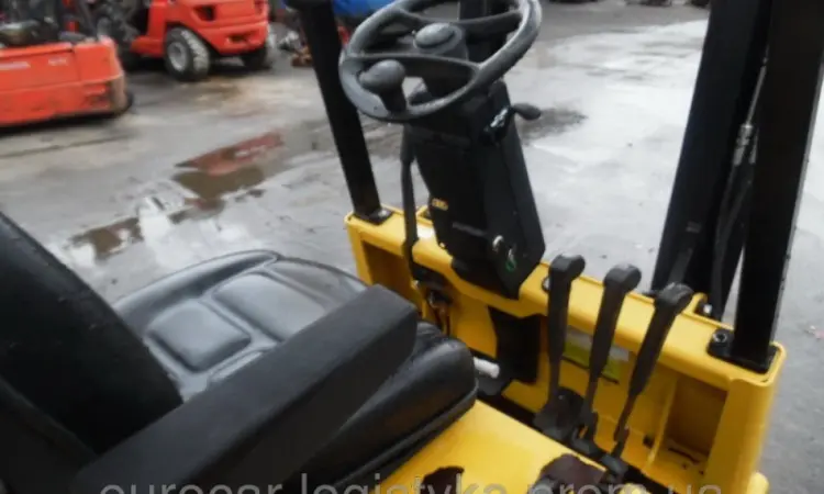 Погрузчик YALE ERP15 2009р 1, 5т 3, 3м-висота підйому - фото № 6