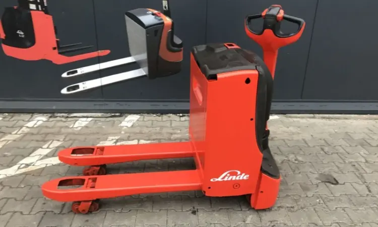 Электротележка LINDE T 16 2010р вантажопідйомність1600 - фото № 3