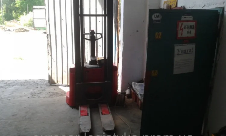 Электрический самоходный штабелер MANITOU 2т 3, 8м-висота подй - фото № 3