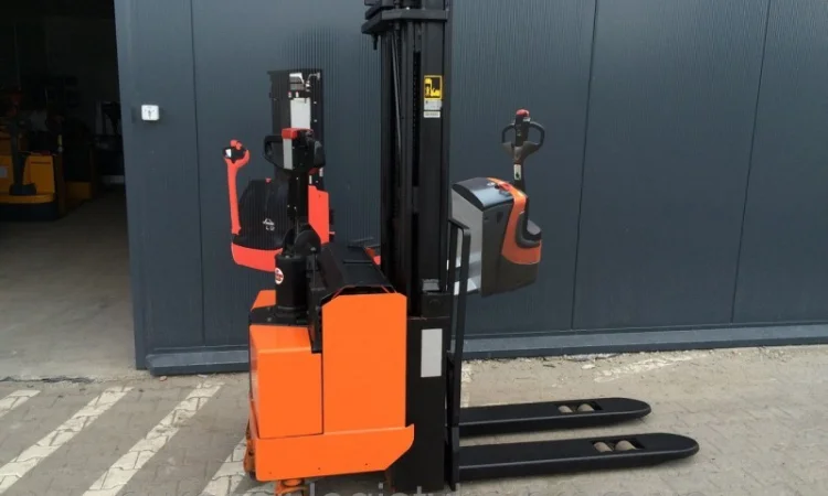 Штабелер електричний TOYOTA BT 1, 25т 4, 5м-висота підйо - фото № 3