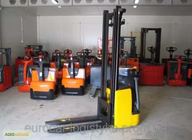 Электрический штабелер Komatsu 1, 2т 3, 68м 2012г - фото № 4