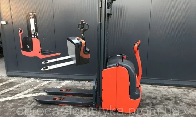 Штабелер электрический LINDE L 14 L 2012р батерея 1, 4т 4.3м - фото № 7