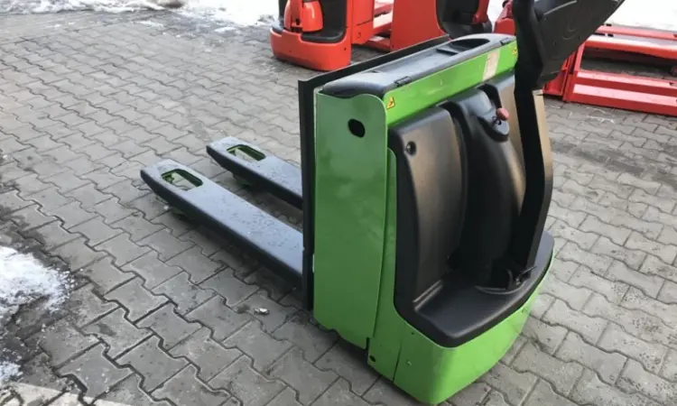 Штабелер электрический Pramag 1, 0т 0.79м-высота подйома Гарантия - фото № 6