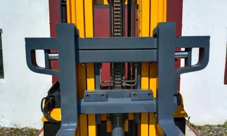 Ричтрак Погрузчик Штабелер 855 Jungheinrich ETM 112 1.2t 5.91m - фото № 11