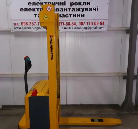 Штабелер электрический поводковый JUNGHEINRICH EJC 110 1, 0т 3.2м - фото № 4