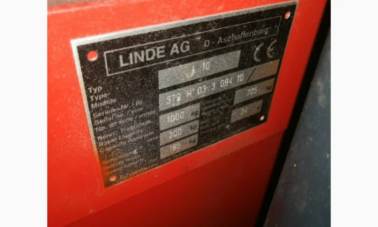 Погрузчик штабелер электрический самоходный Linde L10 1000кг 3300мм - фото № 2