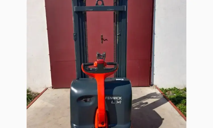 Штабелер электрический LINDE L 14 1, 4т 4.70м - фото № 2