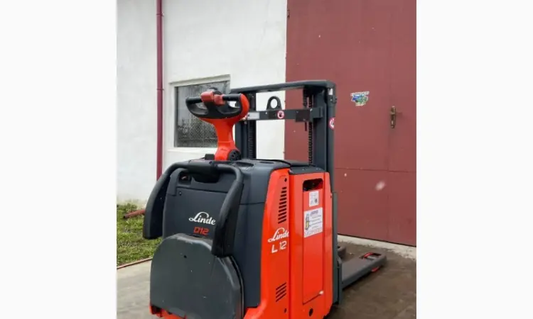 Электрический штабелер погрузчик кара 1014* Linde L12АР 1.2t 1.9m - фото № 12