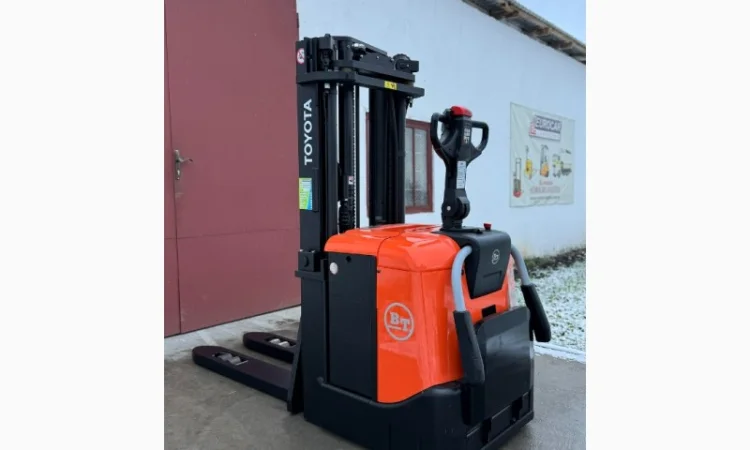 Навантажувач Електро Штабелер 1138 Toyota BT SPE 160 1, 6t 3.76cm - фото № 6