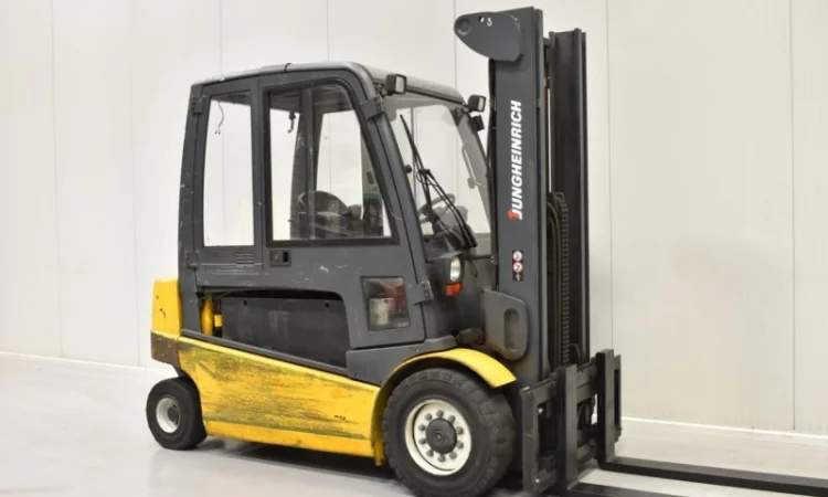 Вилочный погрузчик Jungheinrich EFG 540 - фото № 1