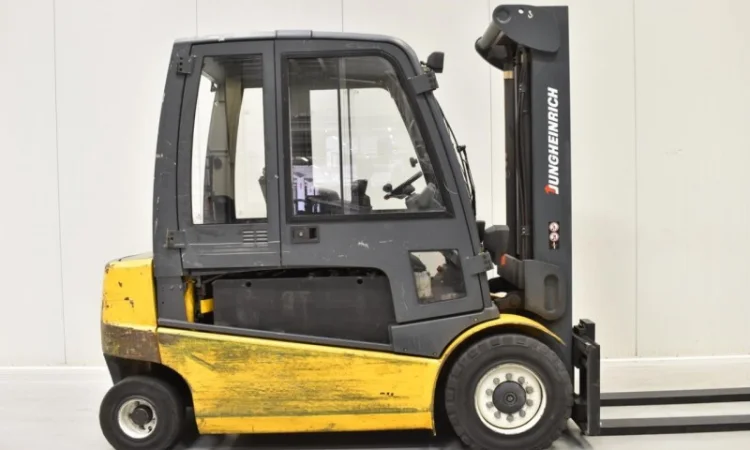 Вилочный погрузчик Jungheinrich EFG 540 - фото № 2