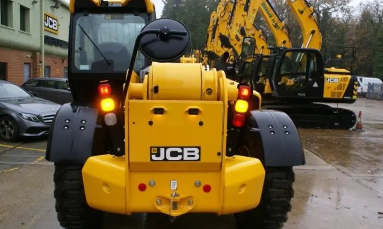 Телескопічний погрузчик JCB 540-140 2018 року - фото № 2