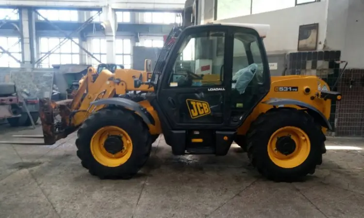 Телескопический погрузчик JCB 531-70 2011 года - фото № 13