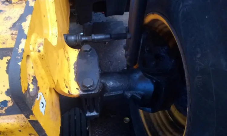Телескопический погрузчик JCB 531-70 2011 года - фото № 2