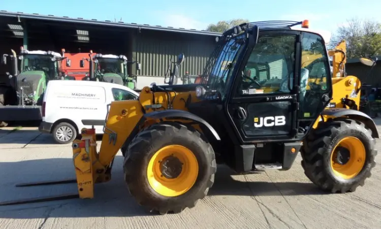 Телескопический погрузчик JCB 535-95 2015 года - фото № 1