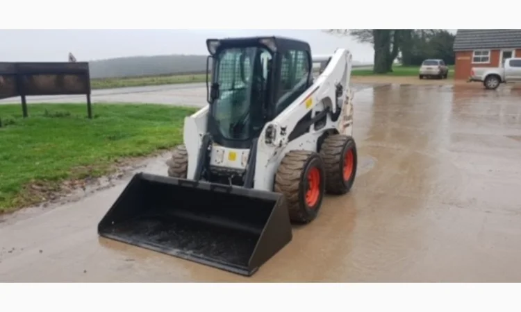 Мини-погрузчик Bobcat S770 HighFlow - фото № 1