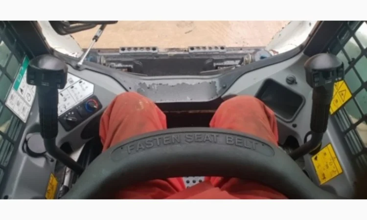 Мини-погрузчик Bobcat S770 HighFlow - фото № 8