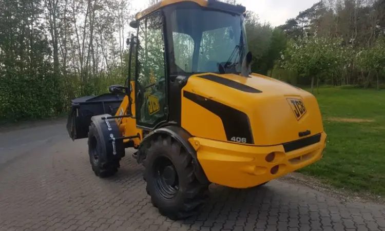 Фронтальный погрузчик JCB 406 2008 года - фото № 9