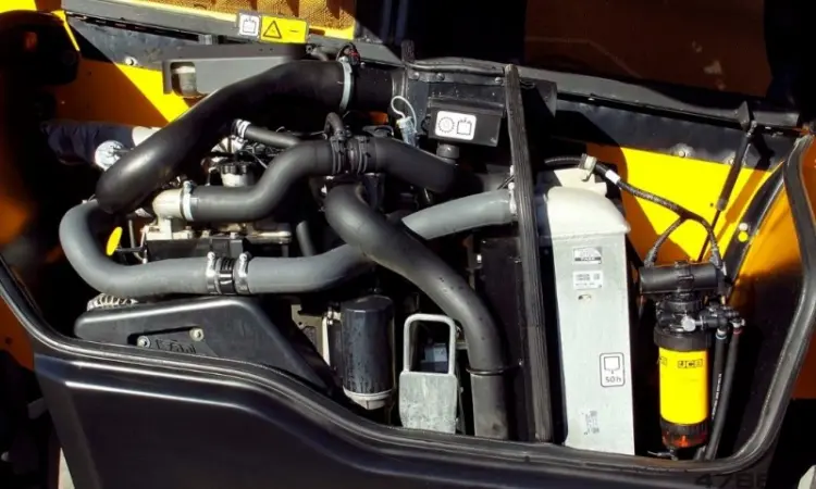 Купить Телескопический погрузчик JCB 540-170 - фото № 5