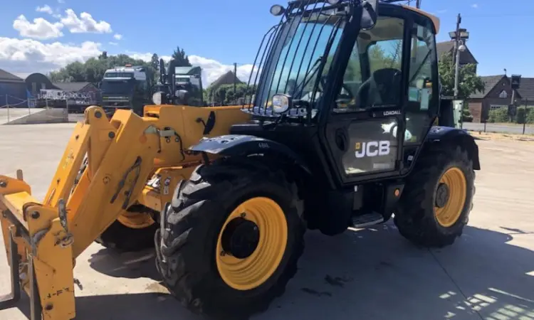 Телескопический погрузчик JCB 531-70 2015 года - фото № 3