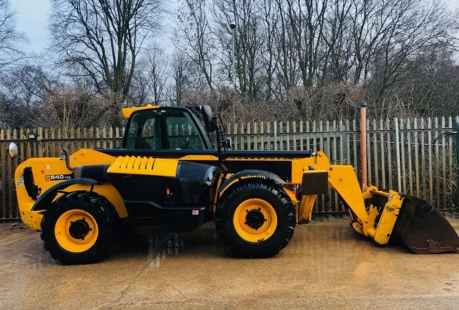 Телескопический погрузчик JCB 540-140 в Украине - фото № 3