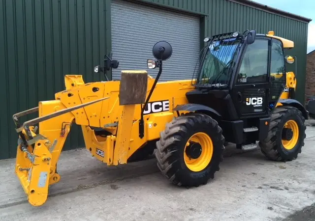 Телескопічний погрузчик JCB 540-200 в Україні - фото № 1