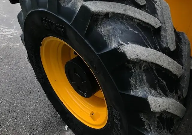Телескопический погрузчик JCB 531-70 AGRI SUPER. Спецтехника б/у - фото № 11
