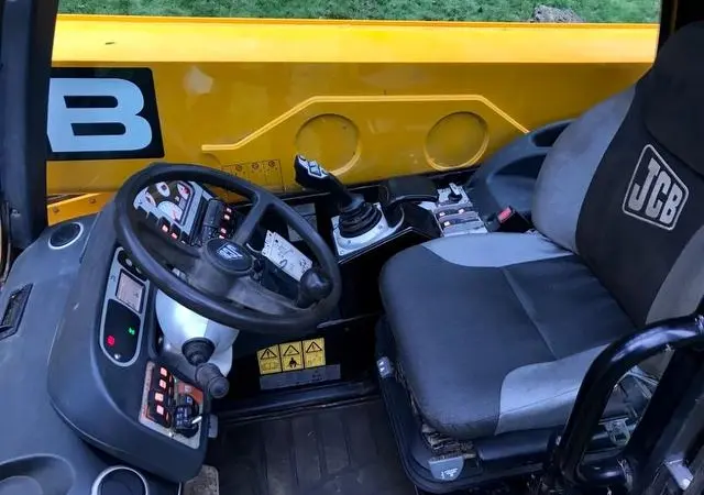 Телескопический погрузчик JCB 531-70 AGRI SUPER. Спецтехника б/у - фото № 7