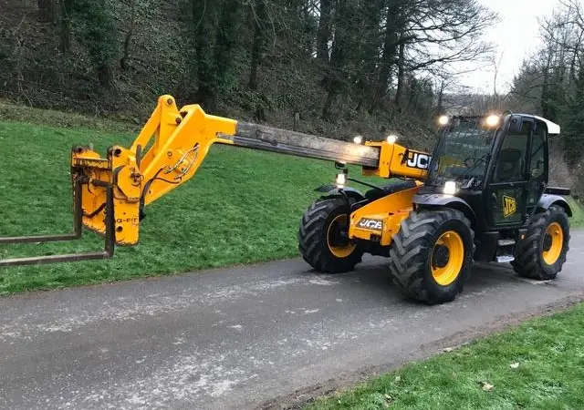Телескопический погрузчик JCB 531-70 AGRI SUPER. Спецтехника б/у - фото № 6