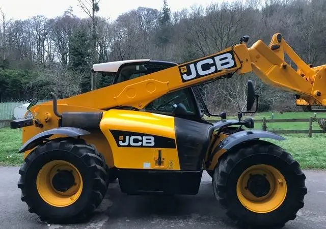 Телескопический погрузчик JCB 531-70 AGRI SUPER. Спецтехника б/у - фото № 15