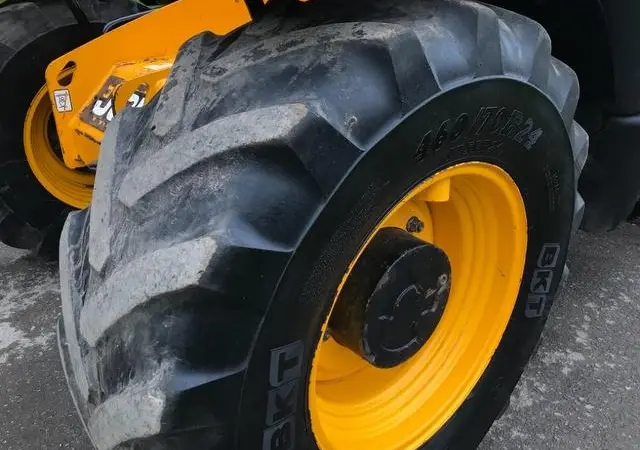 Телескопический погрузчик JCB 531-70 AGRI SUPER. Спецтехника б/у - фото № 13