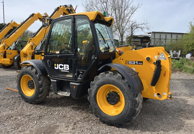 Продам телескопічний навантажувач JCB 531-70 - фото № 1