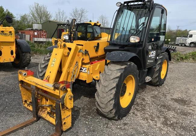 Продам телескопічний навантажувач JCB 531-70 - фото № 6