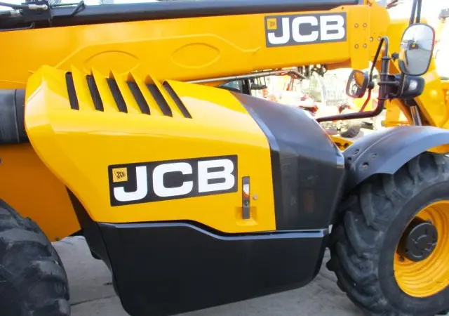 Телескопічний погрузчик JCB 535-95 в Україні - фото № 10
