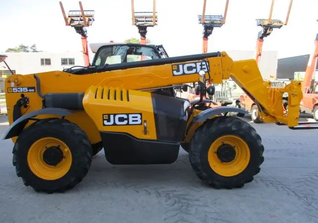 Телескопічний погрузчик JCB 535-95 в Україні - фото № 3