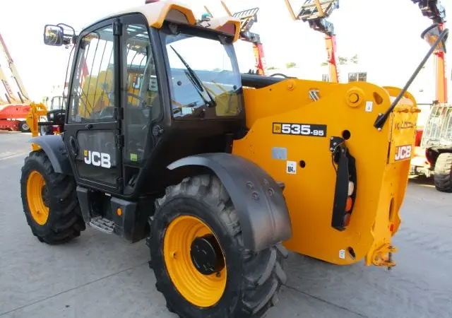Телескопічний погрузчик JCB 535-95 в Україні - фото № 8