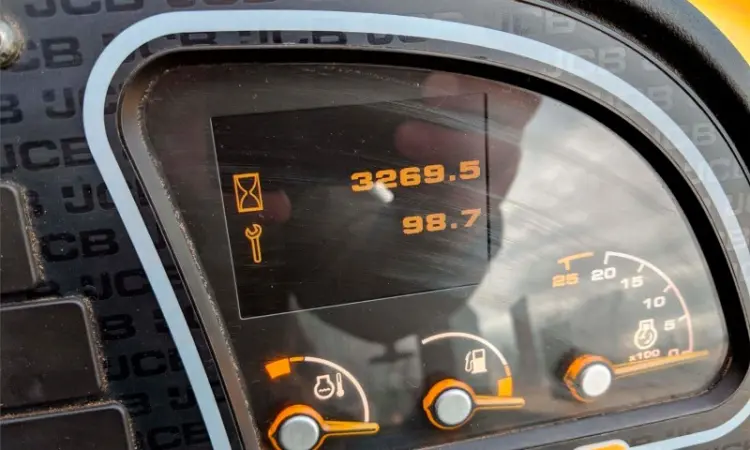Телескопический погрузчик JCB 531-70. Спецтехника в наличии и под заказ - фото № 12