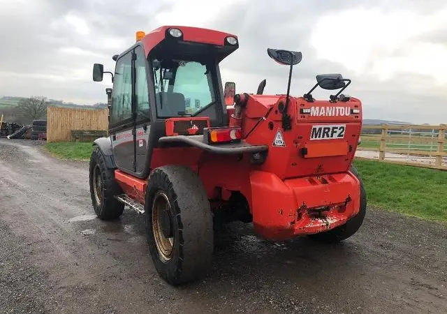 Телескопический погрузчик Manitou MLT 845-120 LSU Turbo - фото № 12