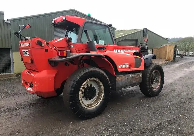Телескопический погрузчик Manitou MLT 845-120 LSU Turbo - фото № 15