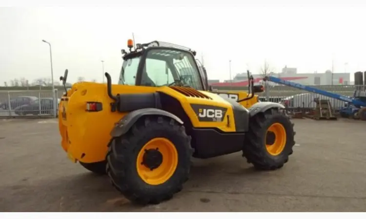 Телескопический погрузчик JCB 541- 70 T4I IIIB - фото № 3
