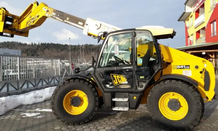 Телескопический погрузчик JCB 541-70 Agri Plus - фото № 1