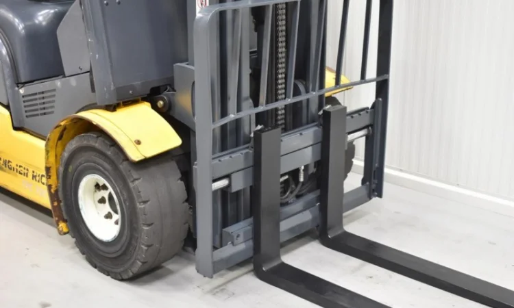 Вилочный погрузчик Jungheinrich TFG 320 S. Газовый погрузчик б/у - фото № 3