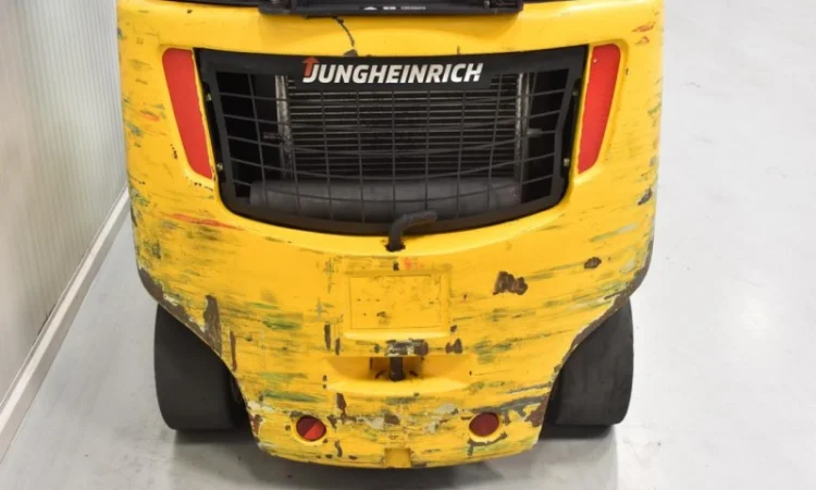Вилочный погрузчик Jungheinrich TFG 320 S. Газовый погрузчик б/у - фото № 5
