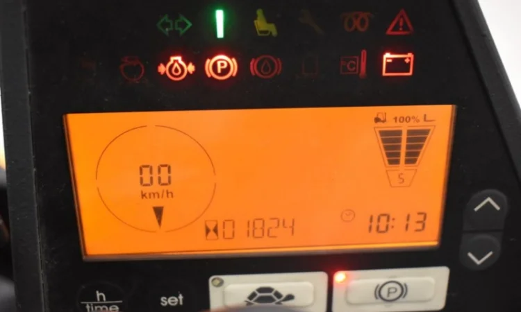 Вилочный погрузчик Jungheinrich TFG 320 S. Газовый погрузчик б/у - фото № 6